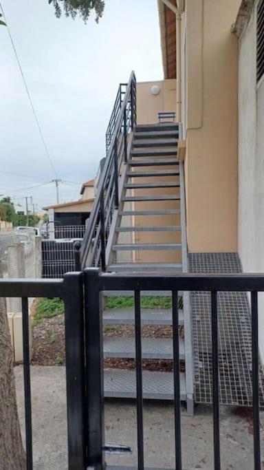 T2 Refait A Neuf Calme Et Agreable Apartment Narbonne Ngoại thất bức ảnh